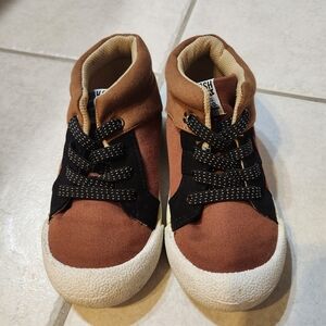 OshKosh B'gosh Brown and Black High-Top Kids Sneakers